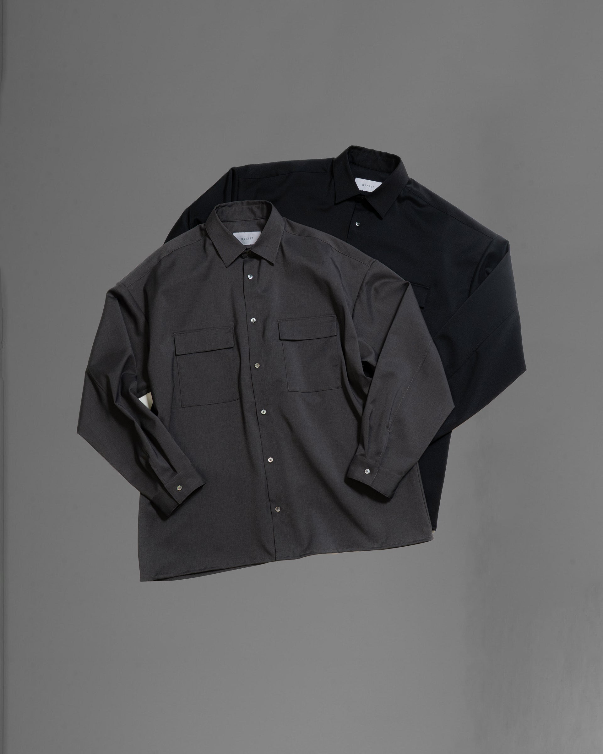 TWILL BACK-PLEATS SHIRT